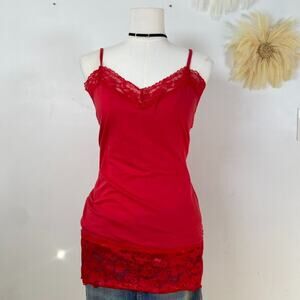 Modbe Womens Y2K Lace Trim Cami Size M Stretch Cherry Red Romantic Vampy Long